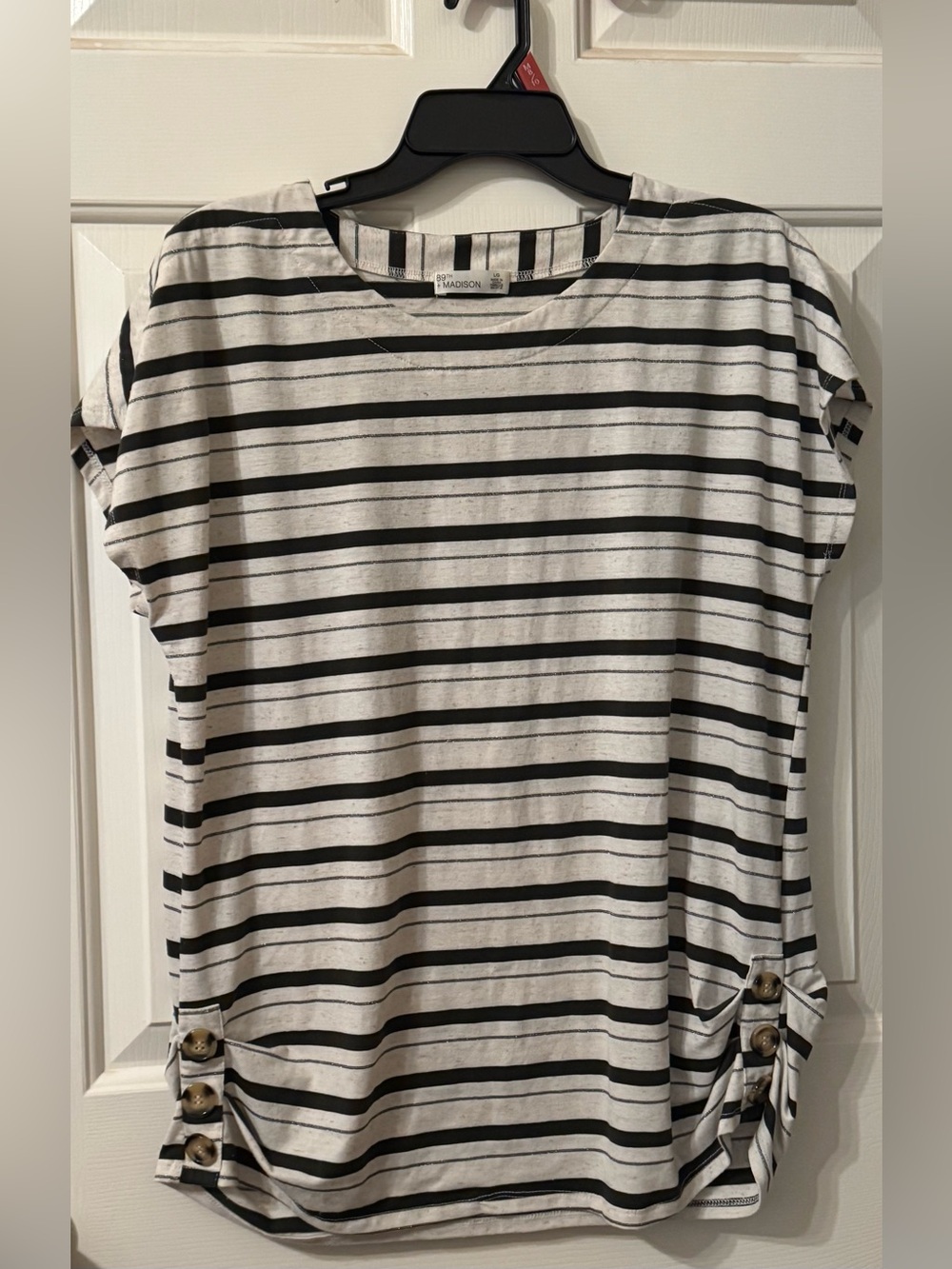 Madison Short Sleeve Top with Silver Thread